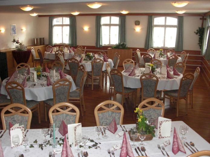 Hotel & Restaurant Zum Schwanen Neuried  Exterior foto